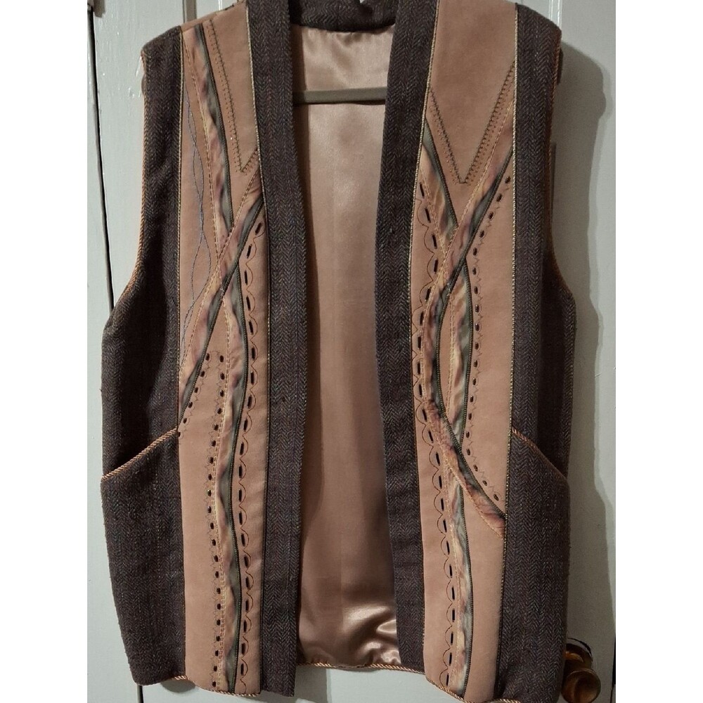 Women's Brown & Tan Mixed-Media Sleeveless Vest (Mis237)